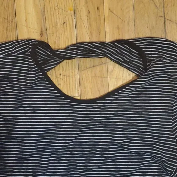 Black & White Gap dress size medium - Picture 2 of 5